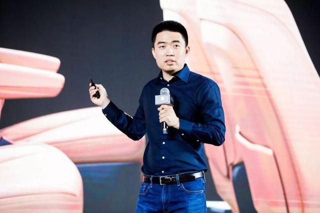 李想想要做操作系统 於是理想就有了li os